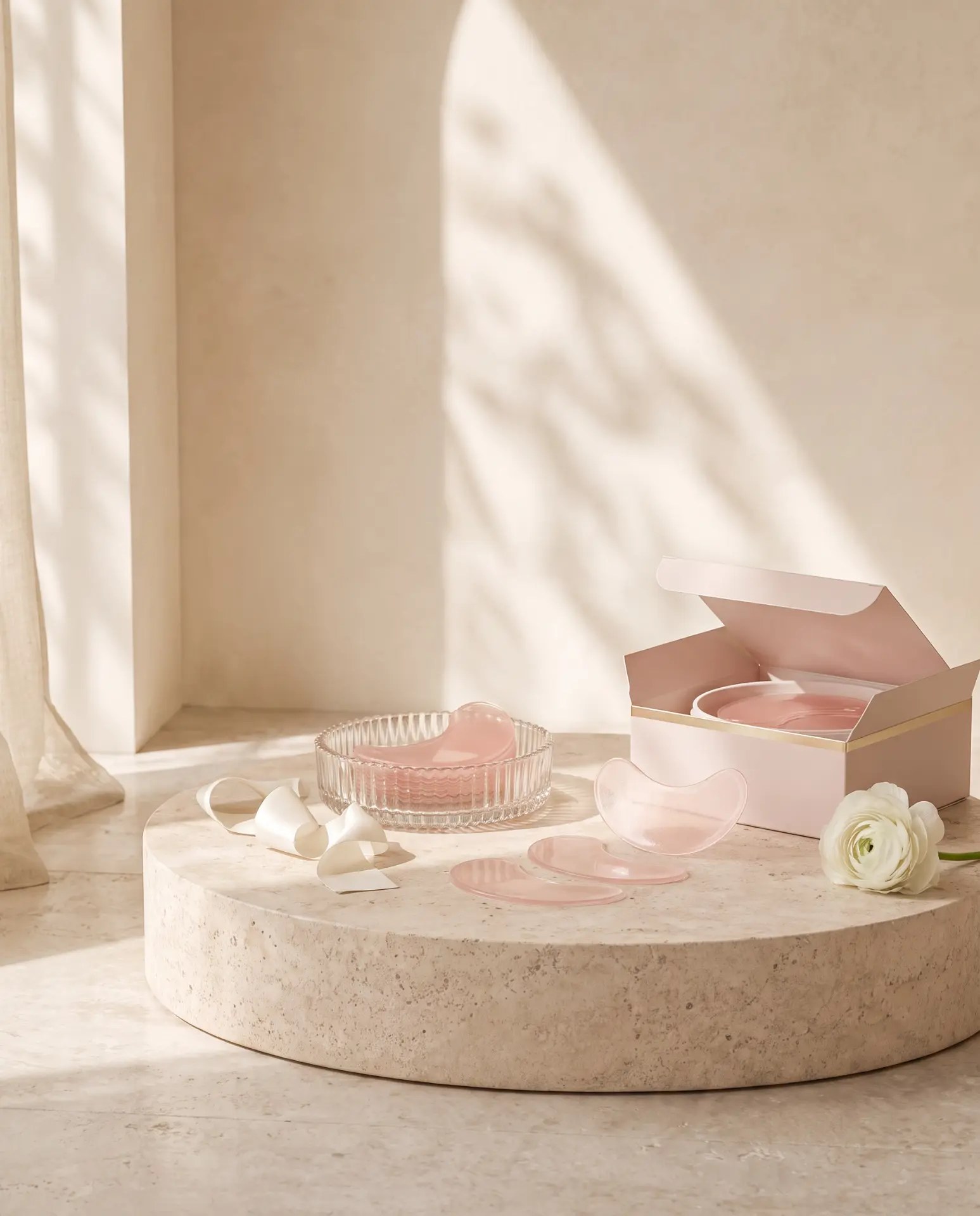 AI style inspiration for an under-eye patch beauty gift